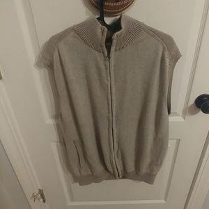 Zip up vest